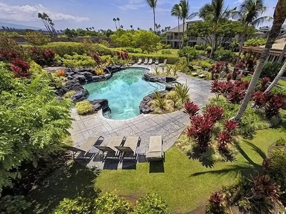 Waikoloa Beach S O-33 2 Bedroom Condo by RedAwning