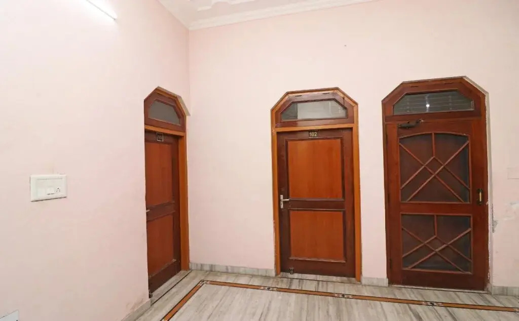Hotel Sweet Home By OYO Rooms