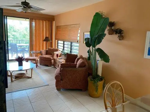 Palms at Pelican Cove