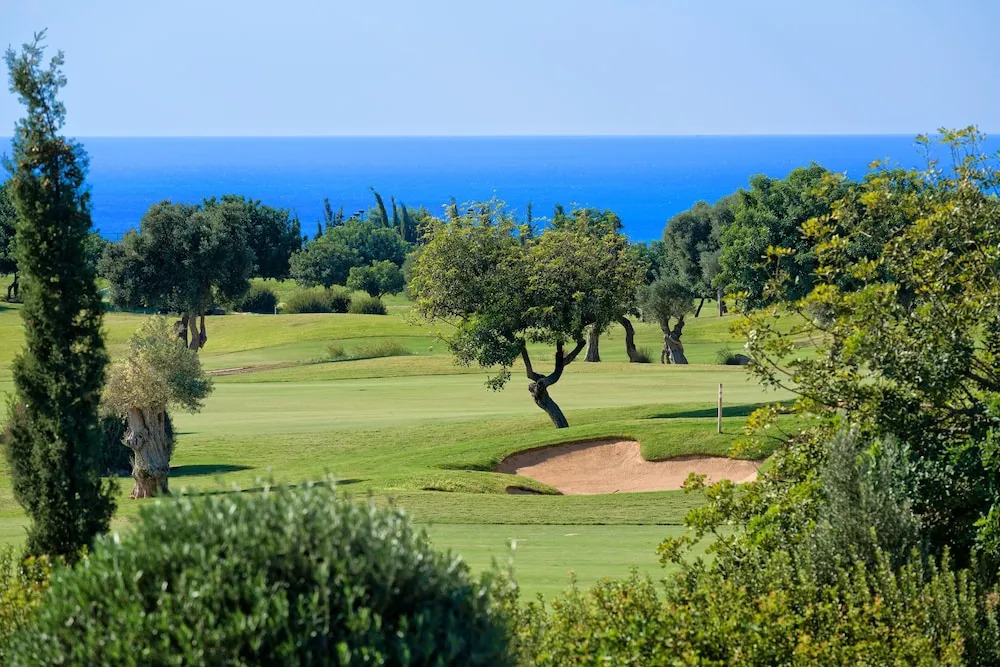3 bedroom Villa Anarita 64 with private L-shaped pool, beautiful gardens, near resort village square