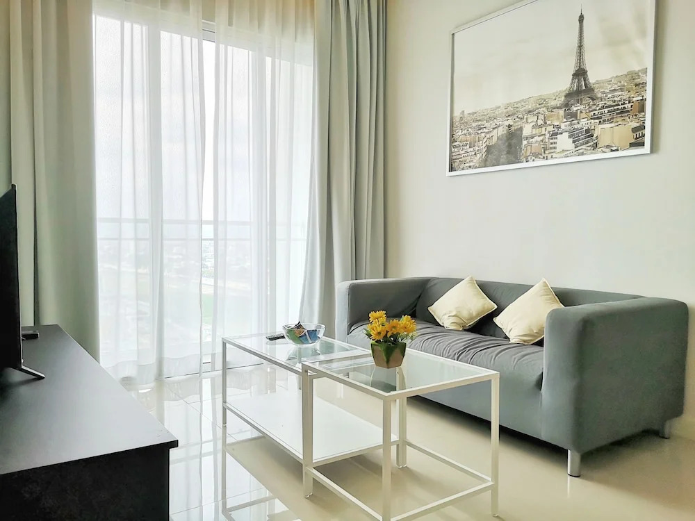 KL Desa Green Apartment by BeeStay