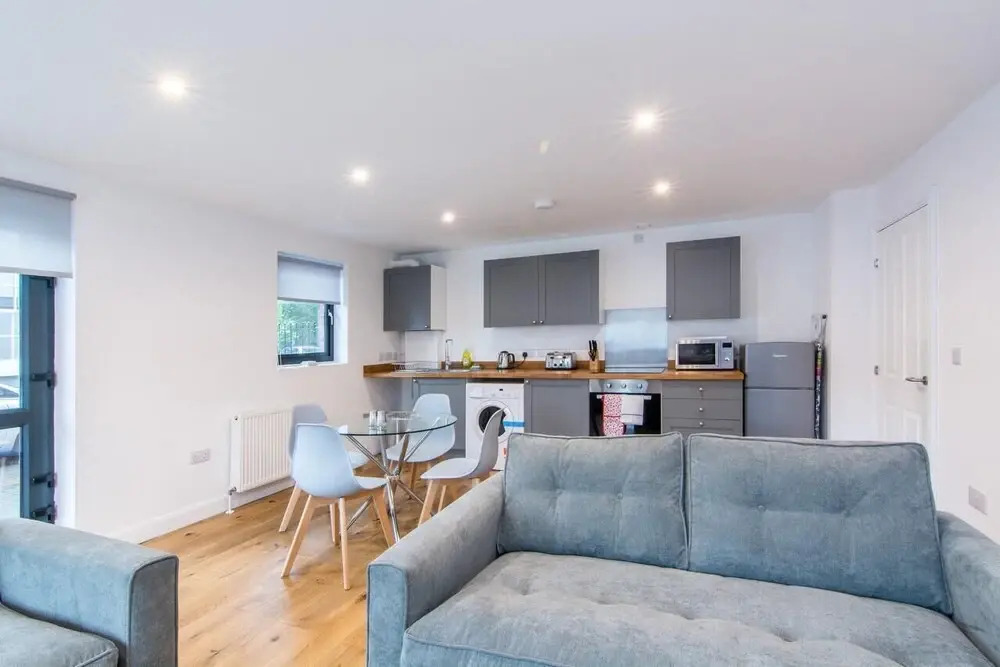 Stunning 2bed Flat in Bond House