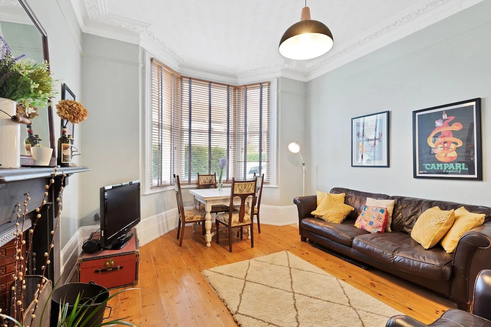 Sunny Regency Apartment