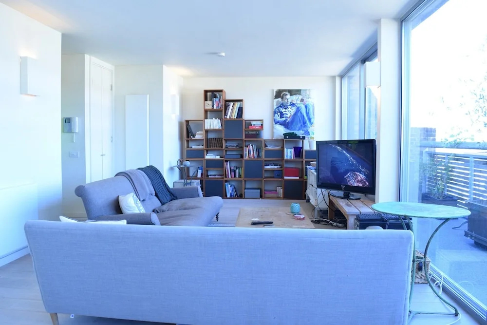 2 Bedroom Apartment With Terrace In Shoreditch