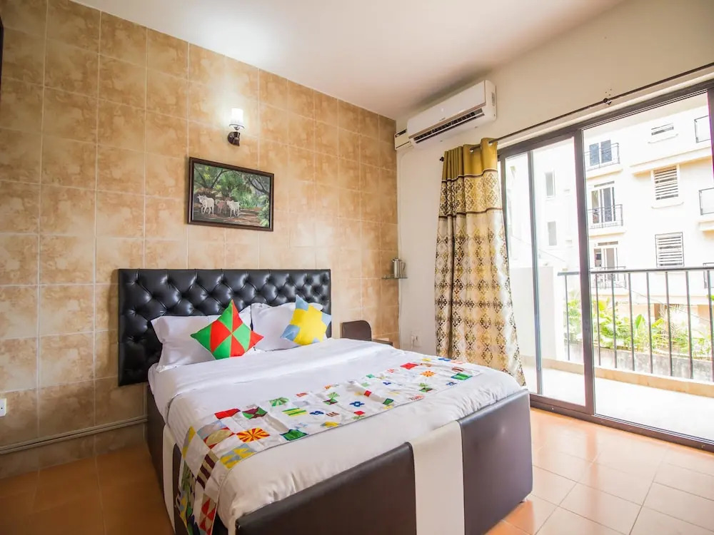 OYO 13014 Home Scenic View Studio Dona Paula Beach