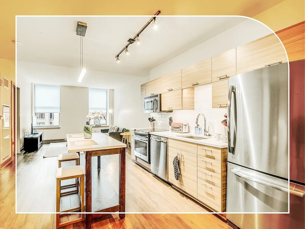 NUOVO - Center City Apartments