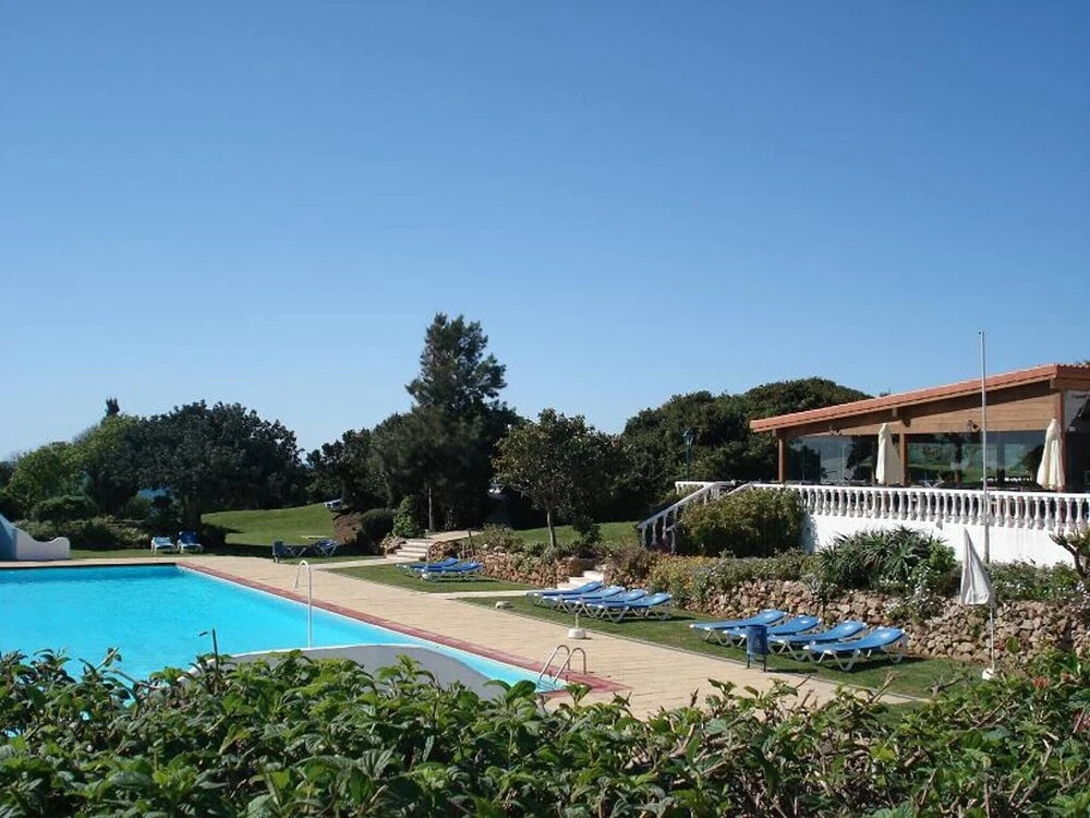Apartment With 2 Bedrooms in Porches, With Pool Access and Furnished G