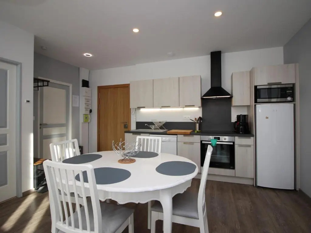 Appartement Mont-Dore, 3 pièces, 4 personnes - FR-1-608-87