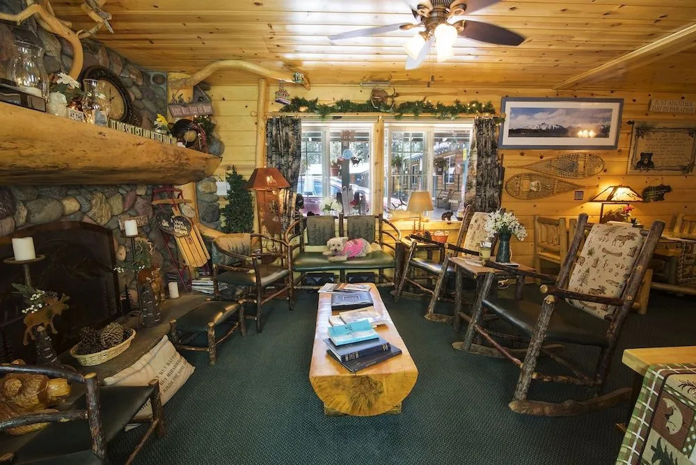 Fireside Lodge
