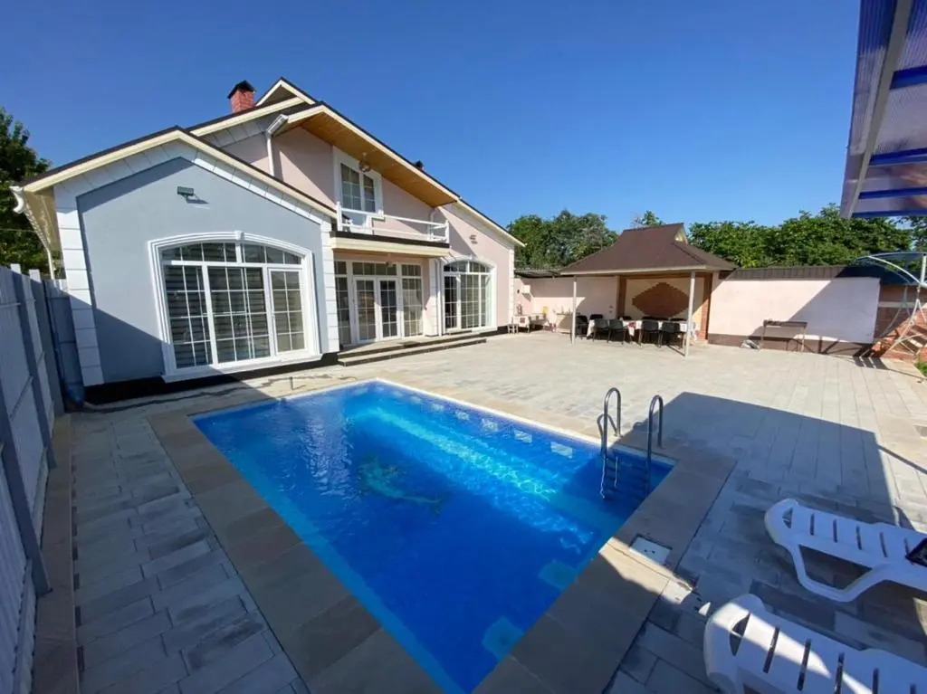 Vandam Guest Villa