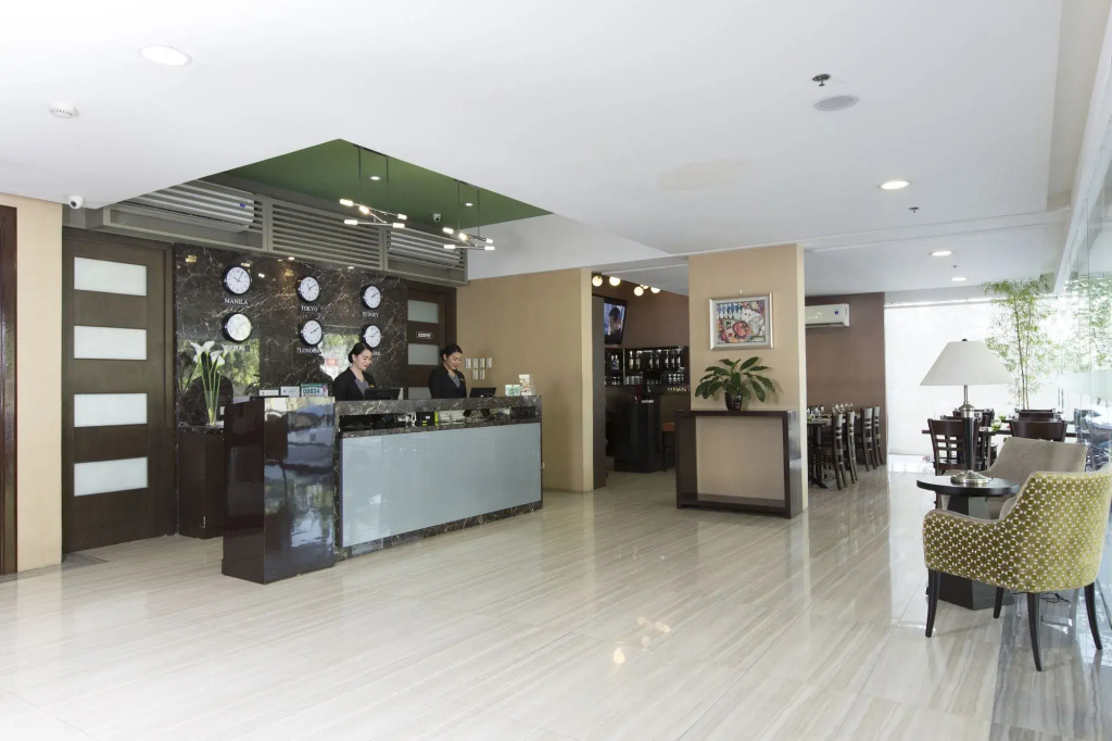 88 Courtyard Hotel
