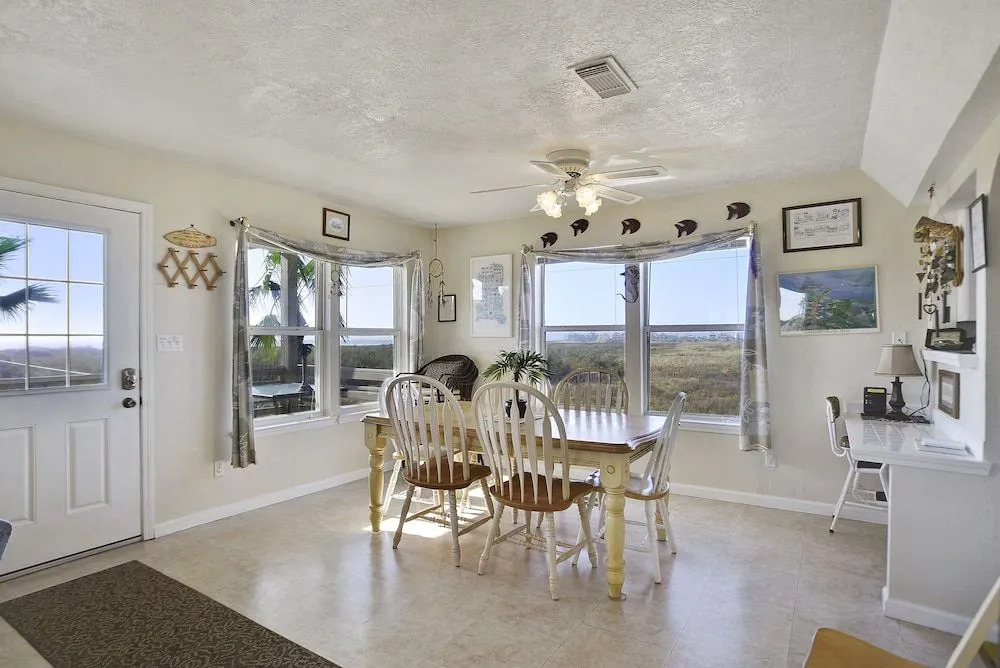Dreamcatcher 2 Br home by RedAwning