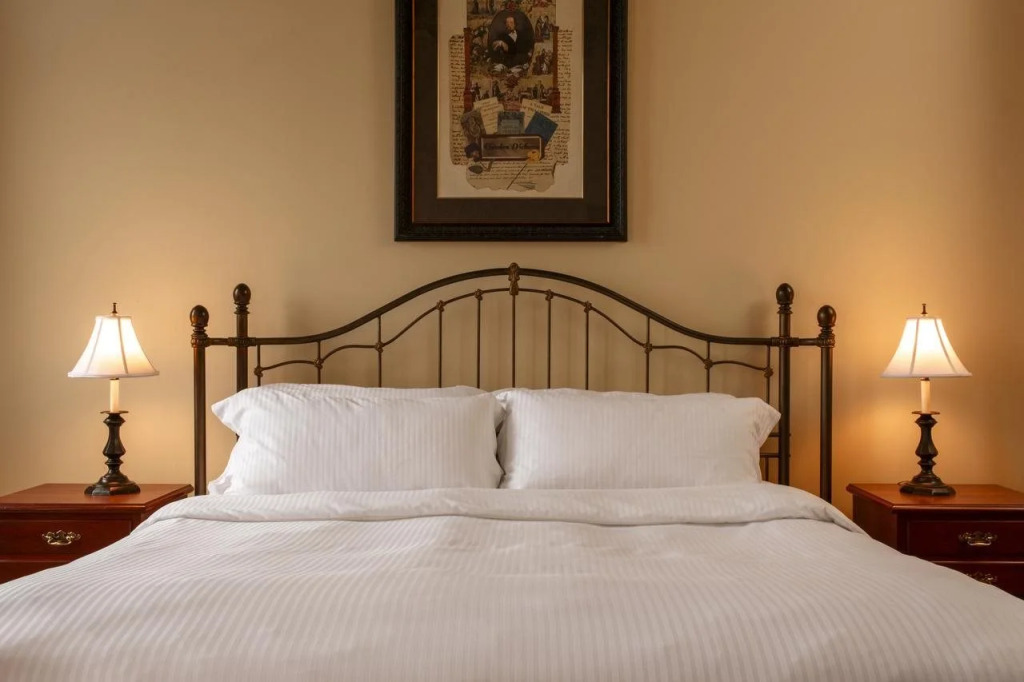 Auberge du Vieux Port by Gray Collection