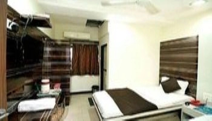 Room Maangta 122 - Andheri East