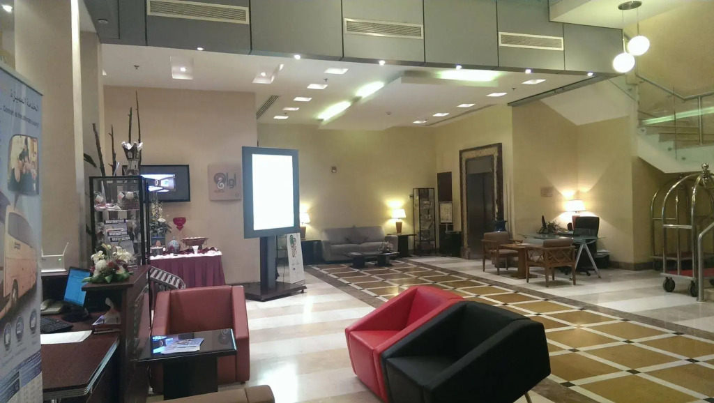 Avail Grand Hotel & Suites