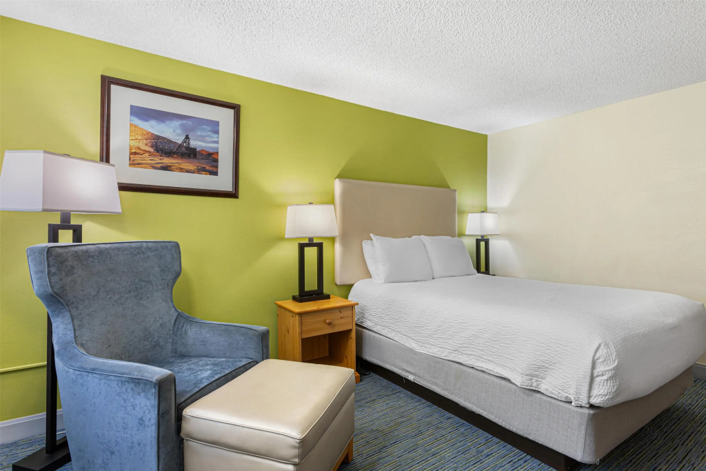 Best Western Hi-Desert Inn