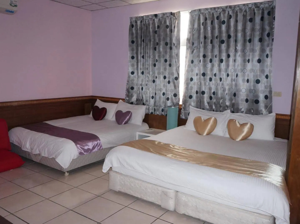 W Guest House