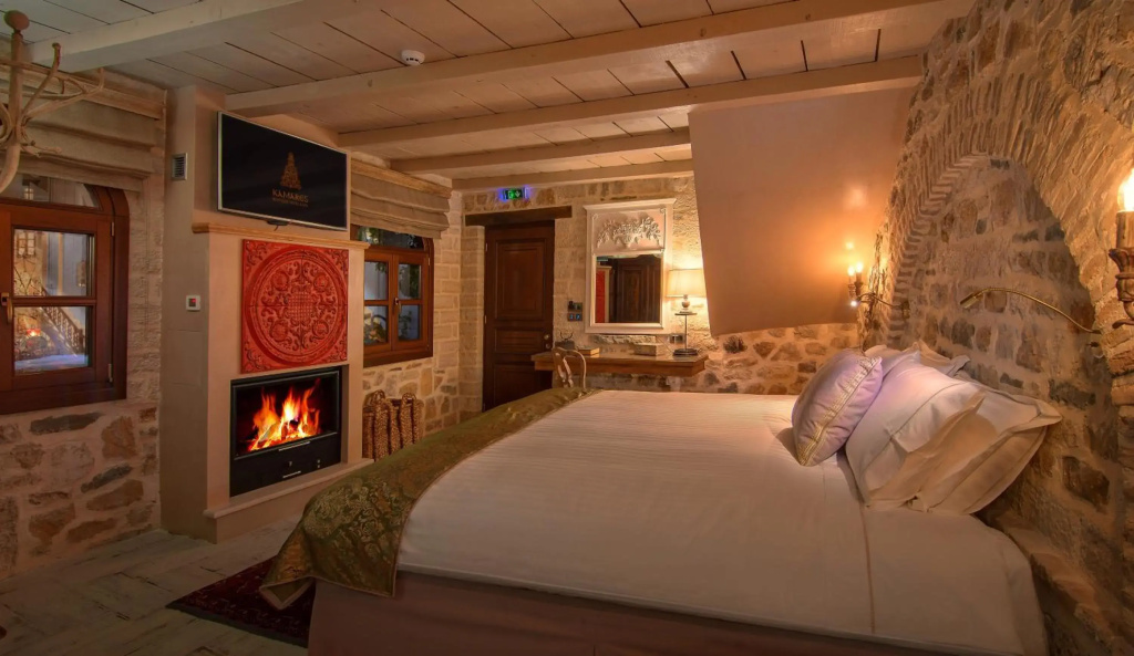 KAMARES Historic Boutique Hotel & Spa