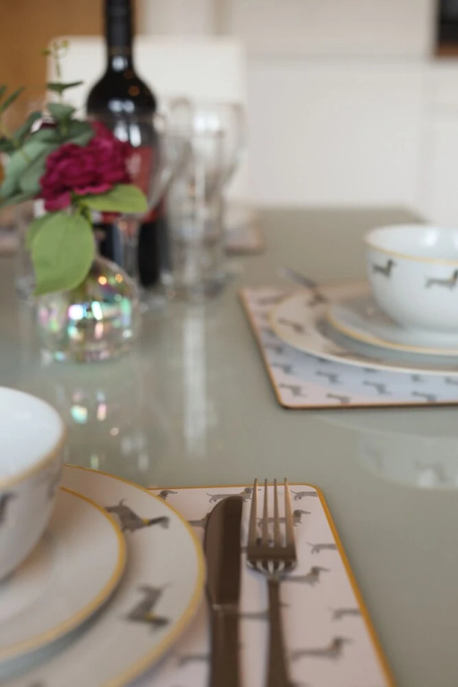 Immaculate 1-bed Apartment in Derby Centre