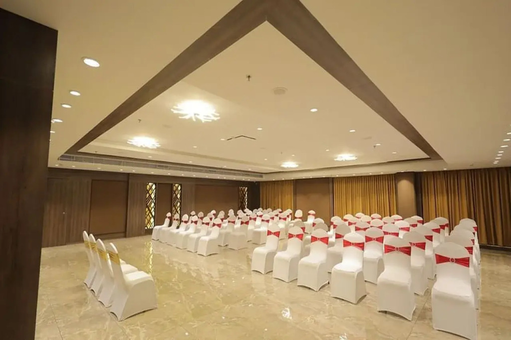 Sarovar Portico, Somnath