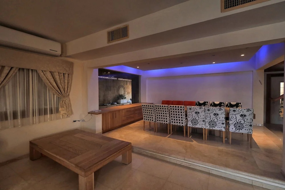 Armon Eilat