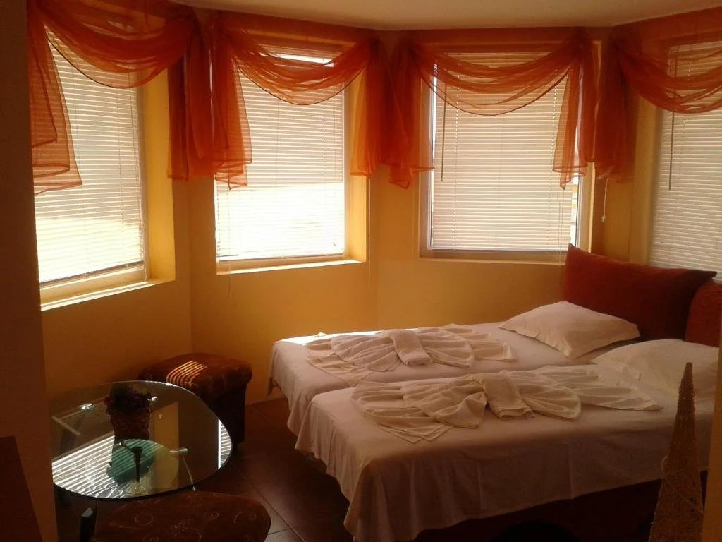 Family Hotel Perla