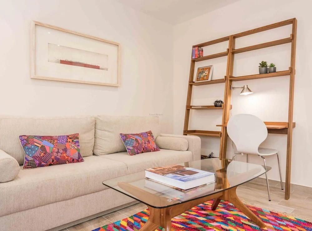 1 bedroom barrio Salamanca ( GOYA I )