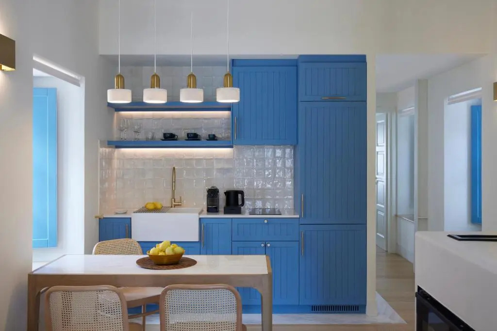 Orloff Legacy Suites Hydra