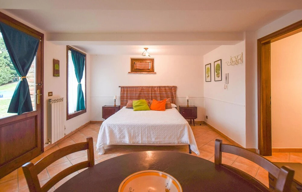 Awesome Home in Castiglione Del Lago With 7 Bedrooms, Outdoor Swimming Pool and Wifi