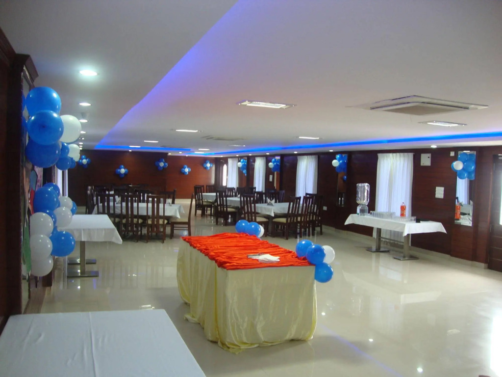 Sunray Hotel