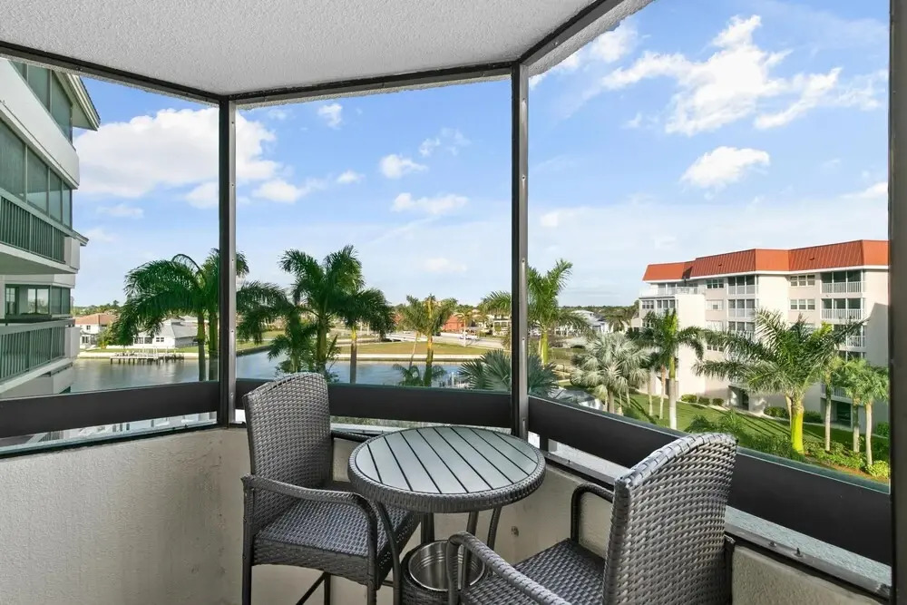 Seaview Ct. 507 Marco Island Vacation Rental 2 Bedroom Condo by Redawning