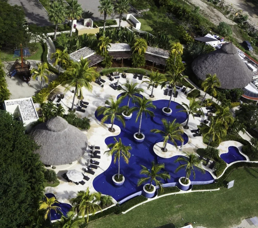 Borneo 201 Alamar - 3 Br Apts