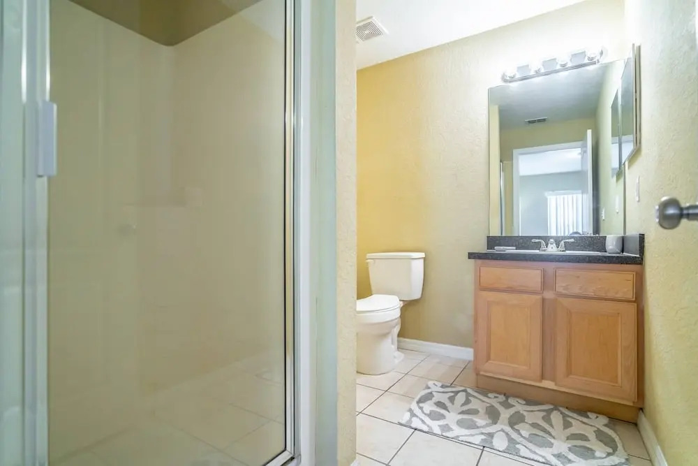 17637 Silver Creek