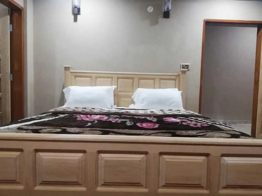 The Lodge Sharda Neelum Valley