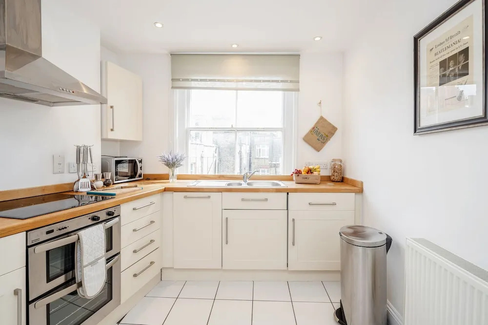 Great Mayfair Apartment - Sleeps 6