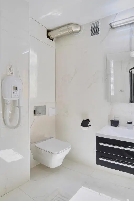 Apartament Lelewela 8
