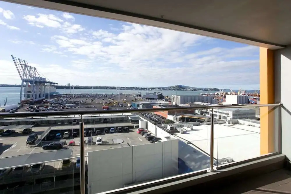 Stunning Views Central Apartment
