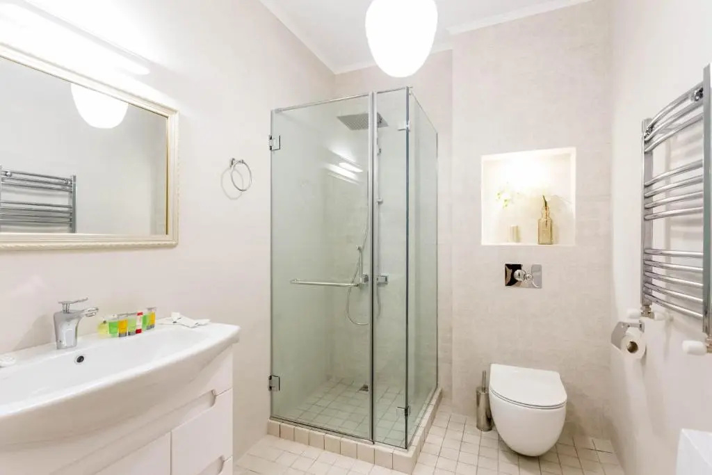 Central Cosy 5BD-5BATH Apartment