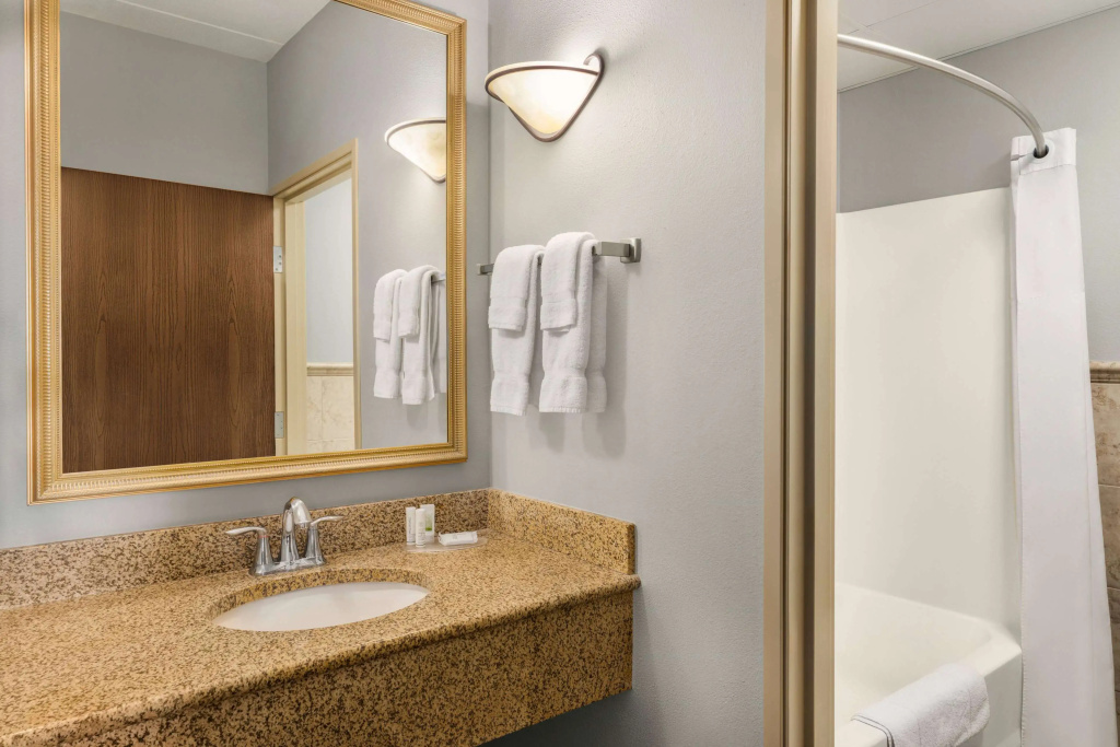 AmericInn by Wyndham Laramie Near University of Wyoming
