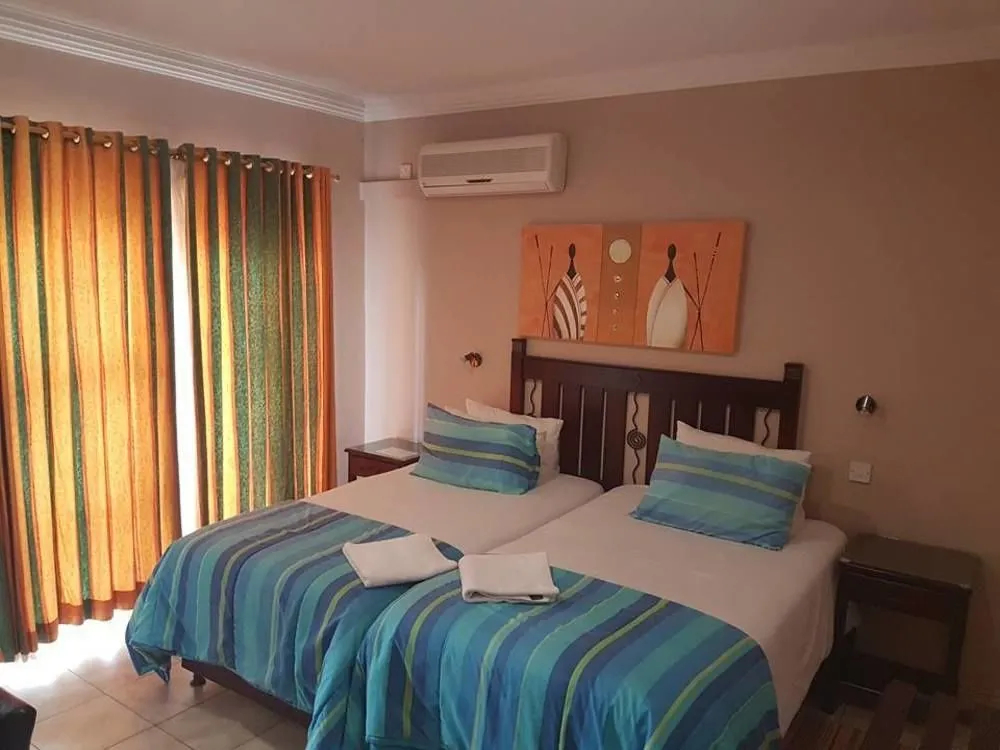 Cactus Inn