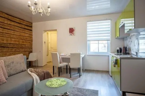 Airport Apartment