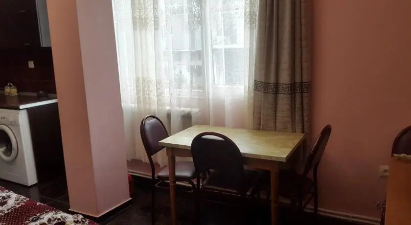 Apartment Urushadze