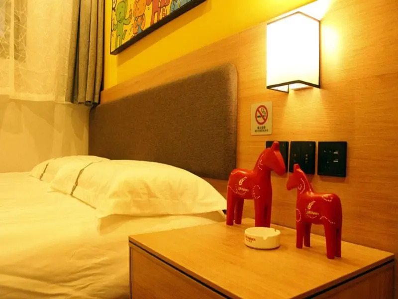 JUN Hotels Dezhou Lincheng District Bus Station