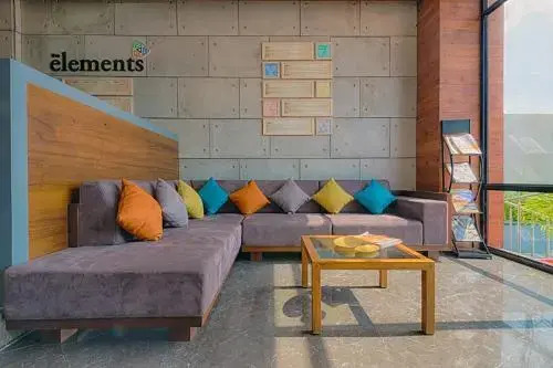 The Elements Service Apartment
