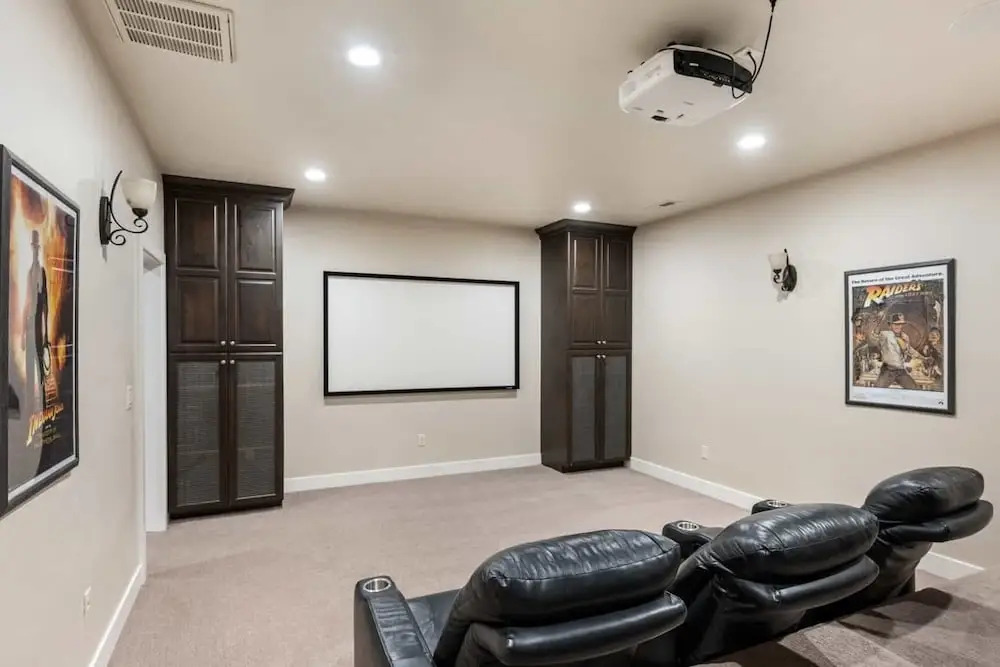 Hidden Treasure #15 6 Bedroom Home