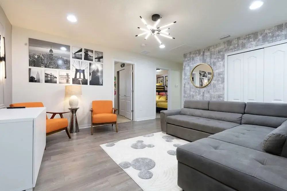 Fabulous Townhouse Near to Disney