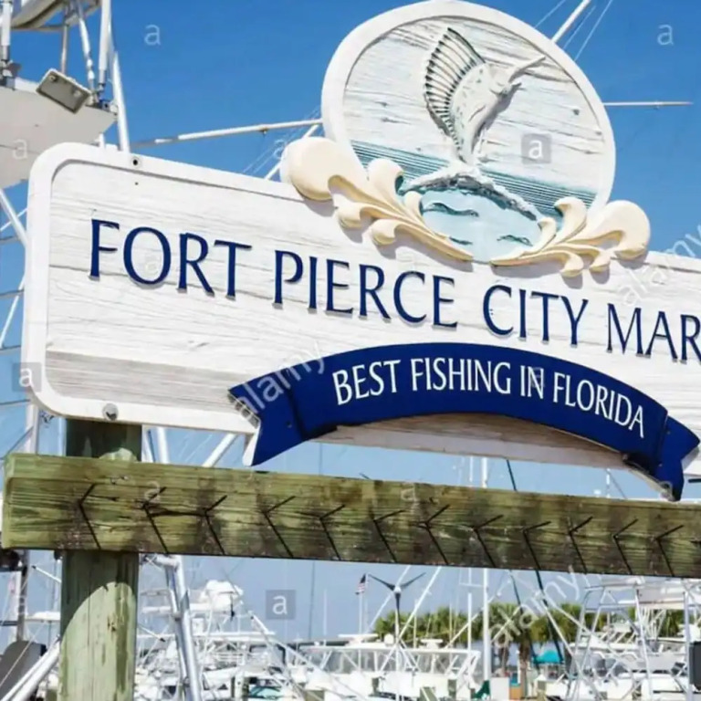 Fort Pierce - 2BD 2BA Tropical Surfside Retreat