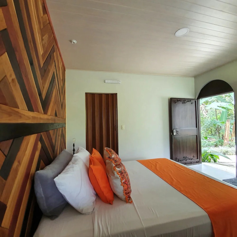 Yellow Tree Suites