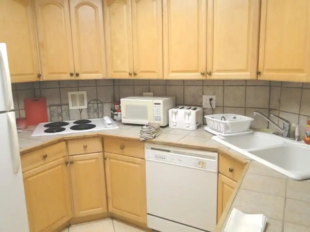 Galt Ocean Gem 2-2 Direct Ocean Views