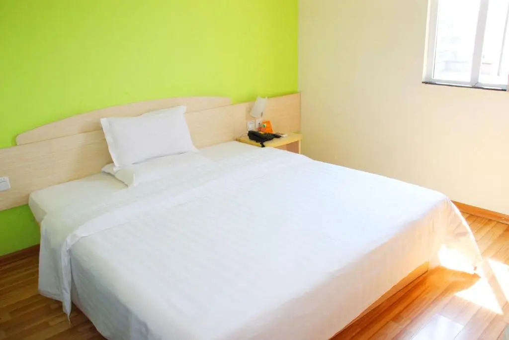 7 Days Inn Chongqing Dianjiang Changan New Culture City